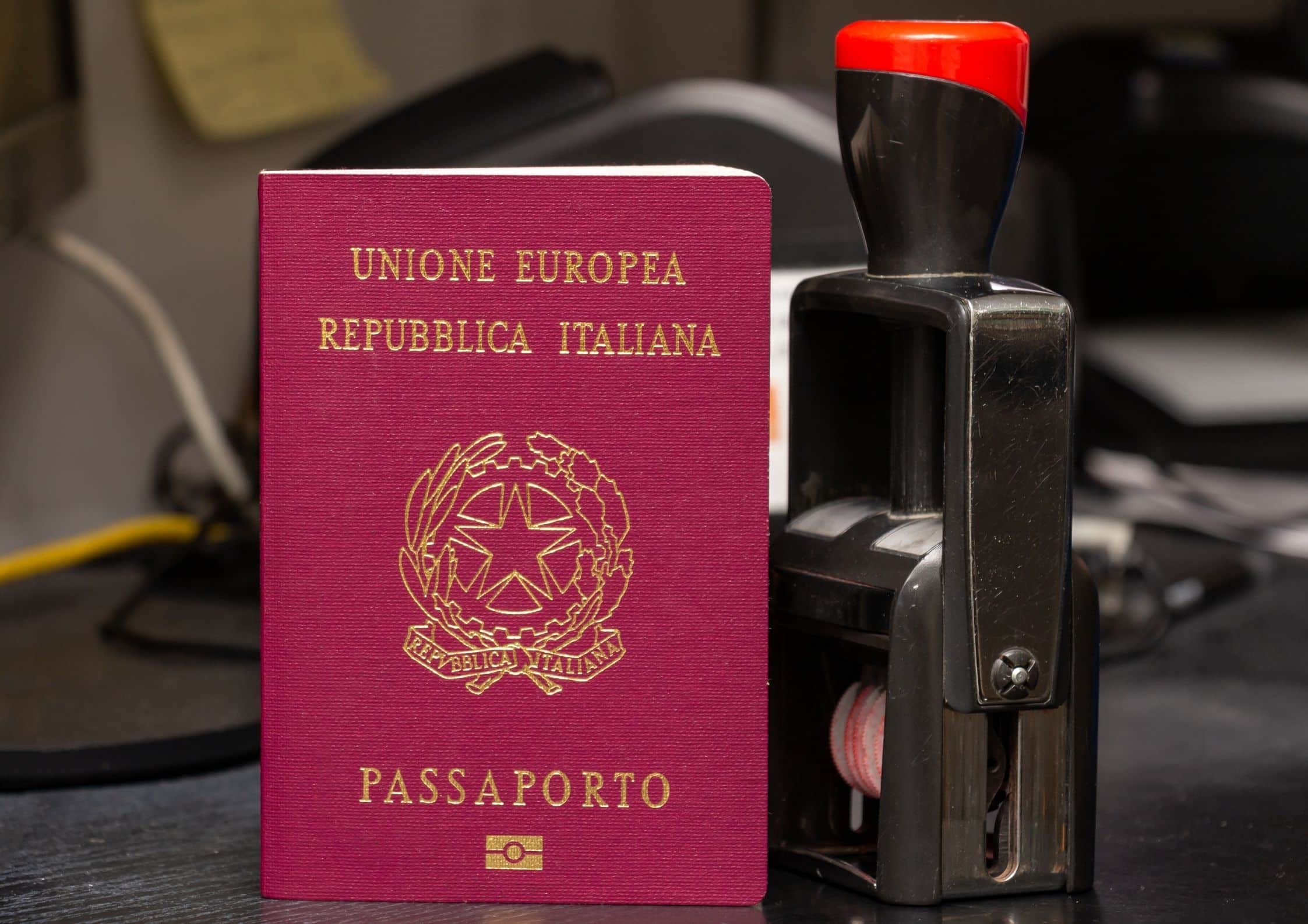 República italiana. passaporte de serviço de um oficial